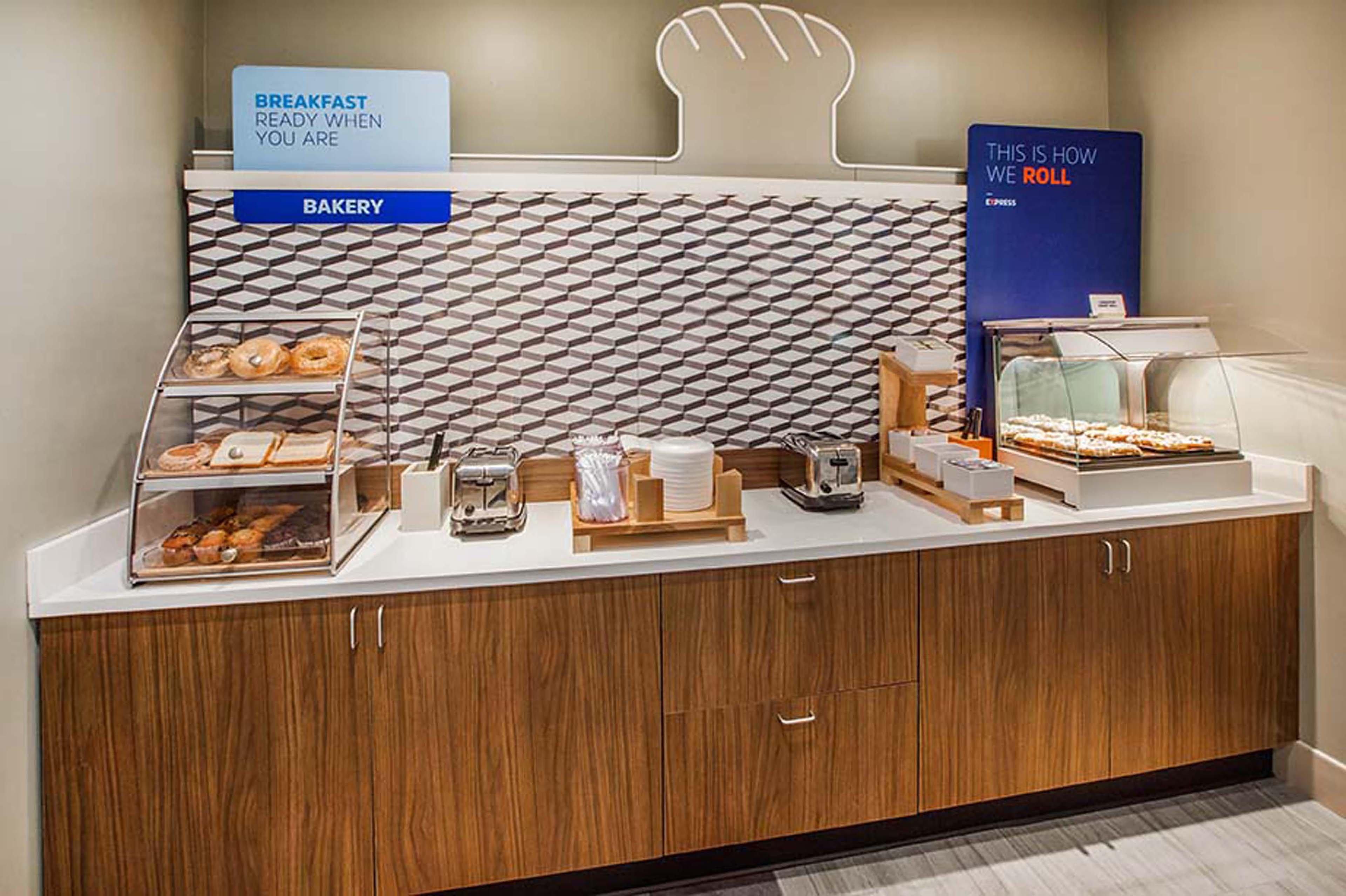 Holiday Inn Express Hotel & Suites Louisville East By Ihg Luaran gambar