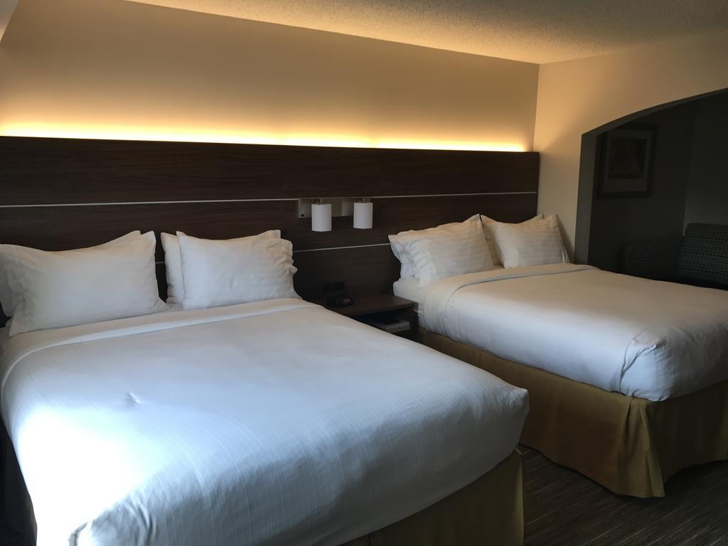 Holiday Inn Express Hotel & Suites Louisville East By Ihg Luaran gambar