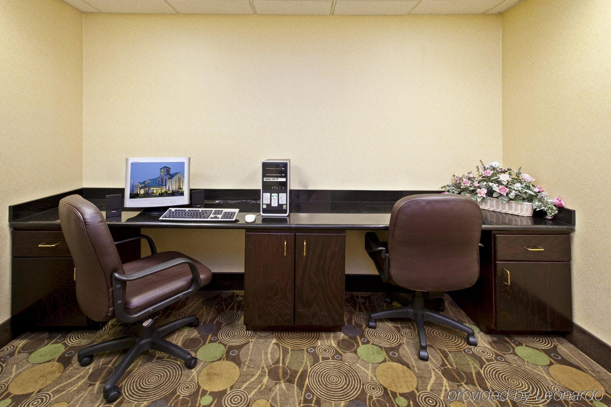 Holiday Inn Express Hotel & Suites Louisville East By Ihg Luaran gambar